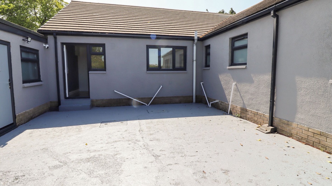 Photo of Outdoor in Dunstan