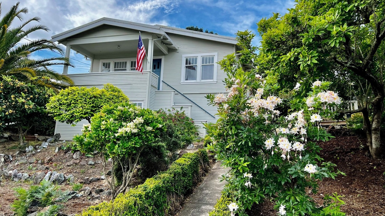 Photo of Others in Almonte