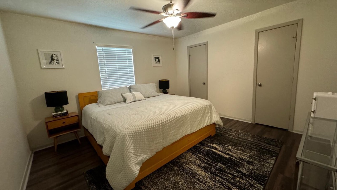 Photo of Bedroom in Medical Center District