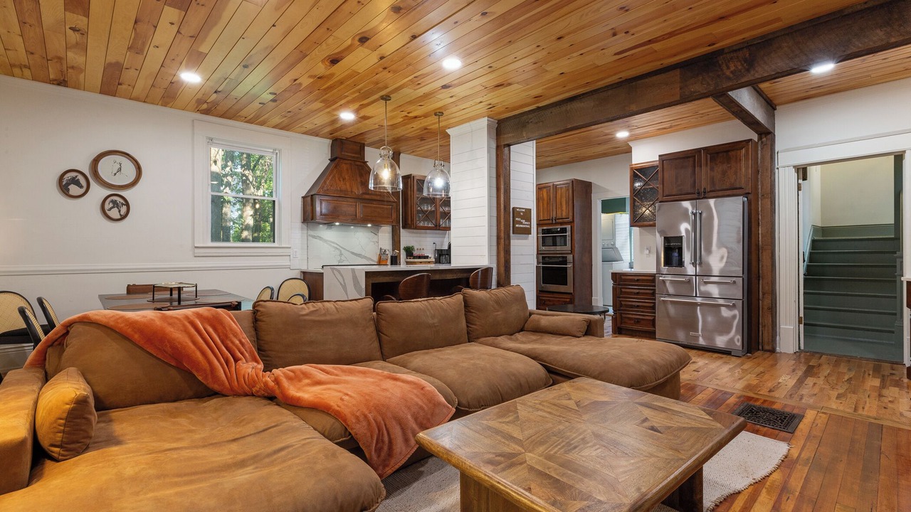 Photo of Livingroom in Shelbyville