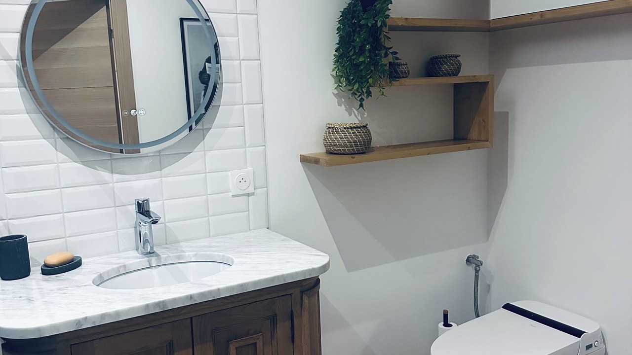 Photo of Bathroom in Vedene