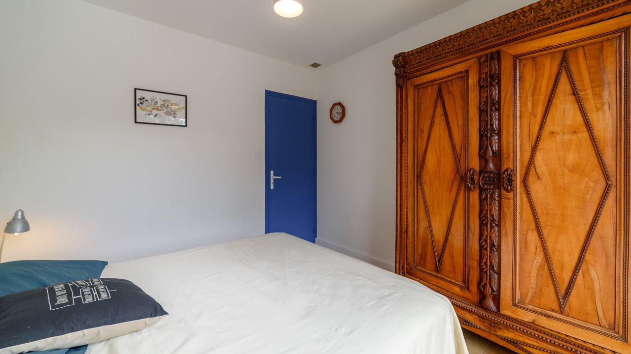 Photo of Bedroom in Saint-Genis