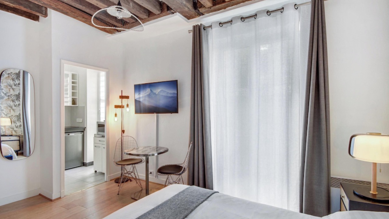 Photo of Bedroom in Gaillon