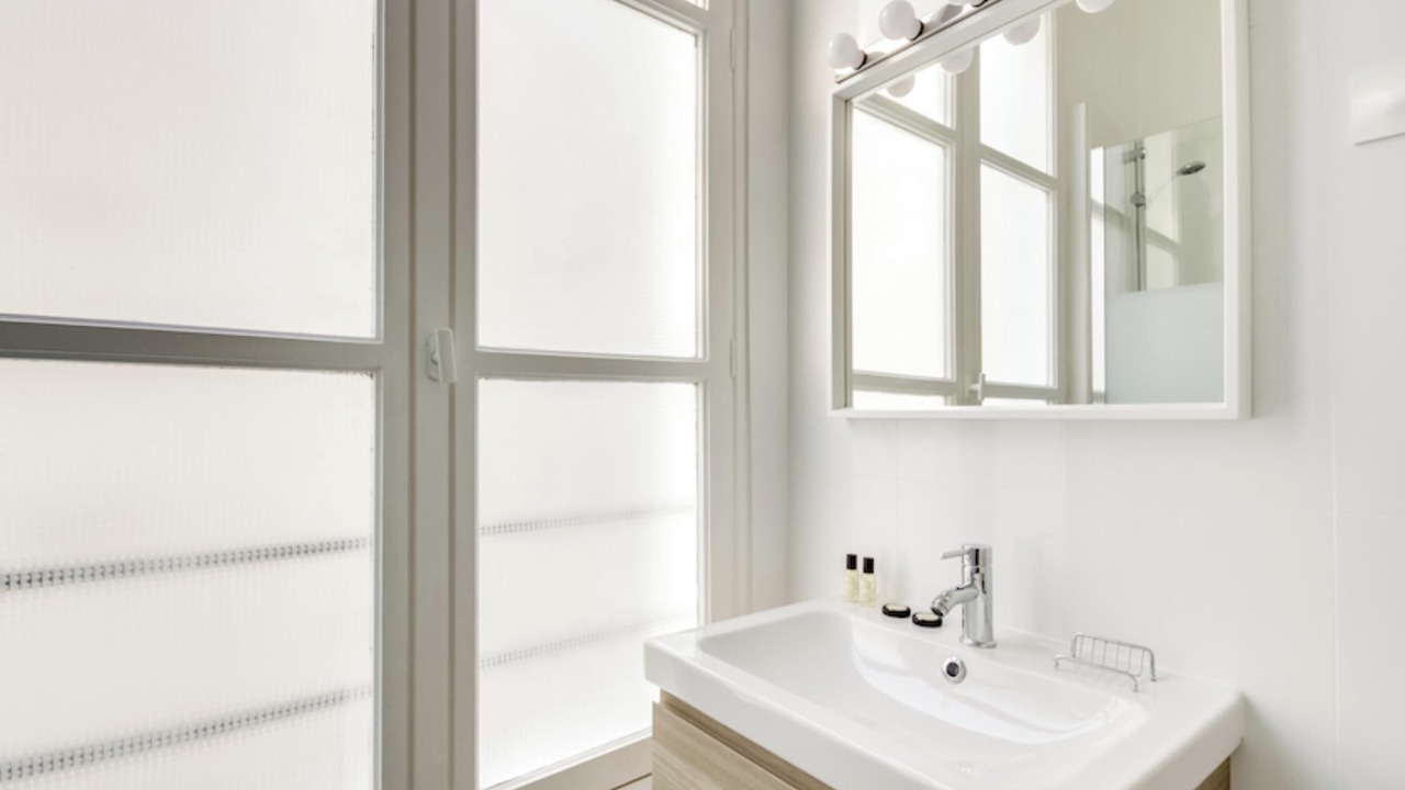 Photo of Bathroom in Vivienne