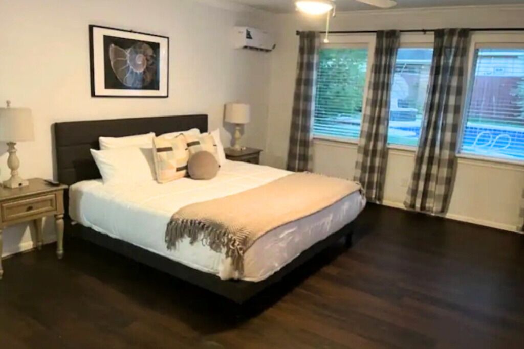 Photo of Bedroom in Ponderosa Forest
