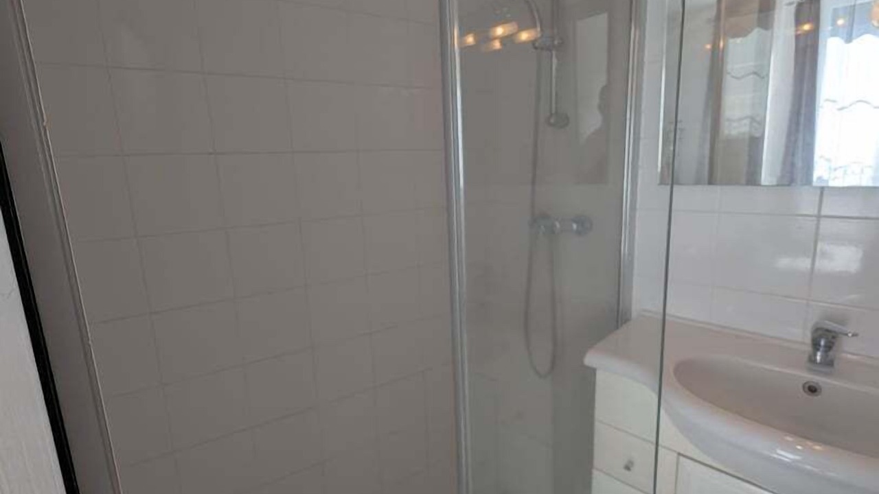 Photo of Bathroom in Loches