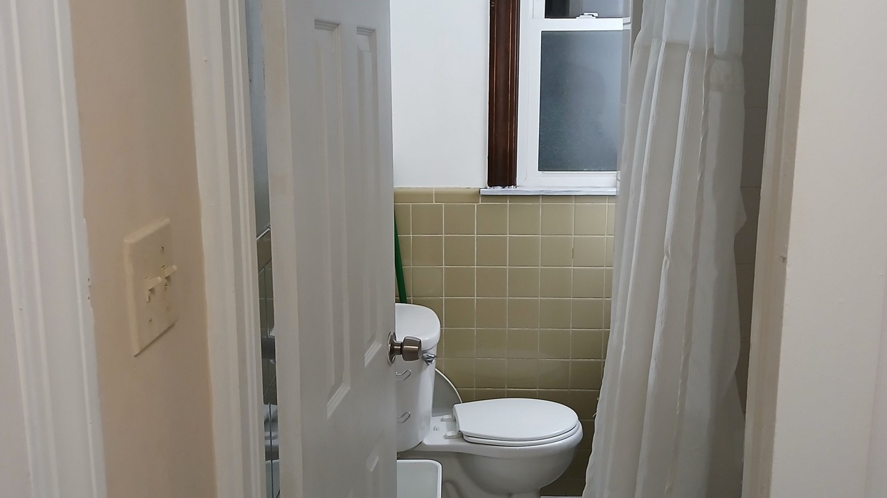 Photo of Bathroom in Hyde Park
