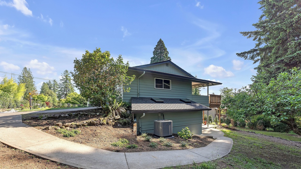 Photo of Outdoor in West Haven-Sylvan