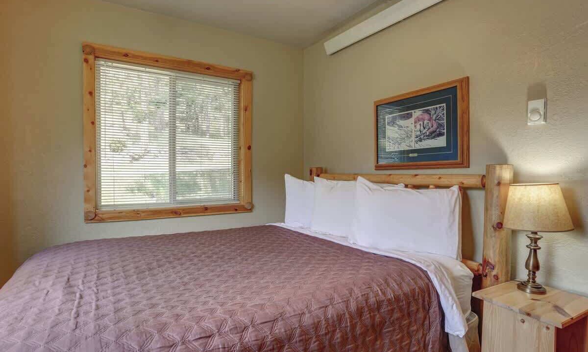 Photo of Bedroom in Keystone