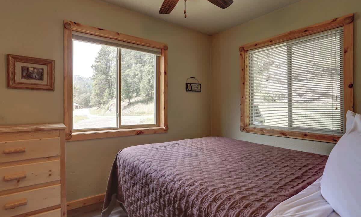 Photo of Bedroom in Keystone
