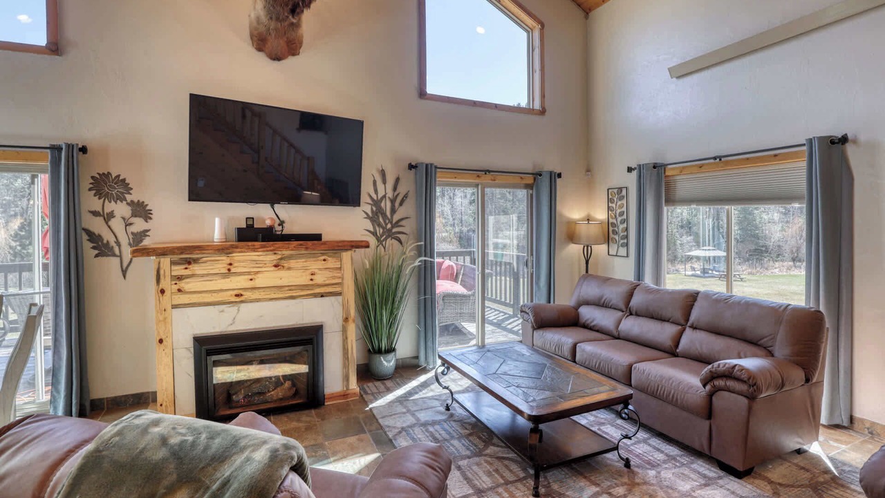 Photo of Livingroom in Keystone