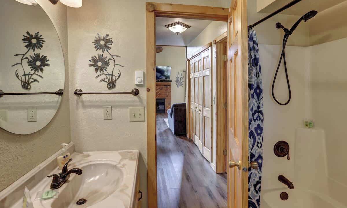 Photo of Bathroom in Keystone