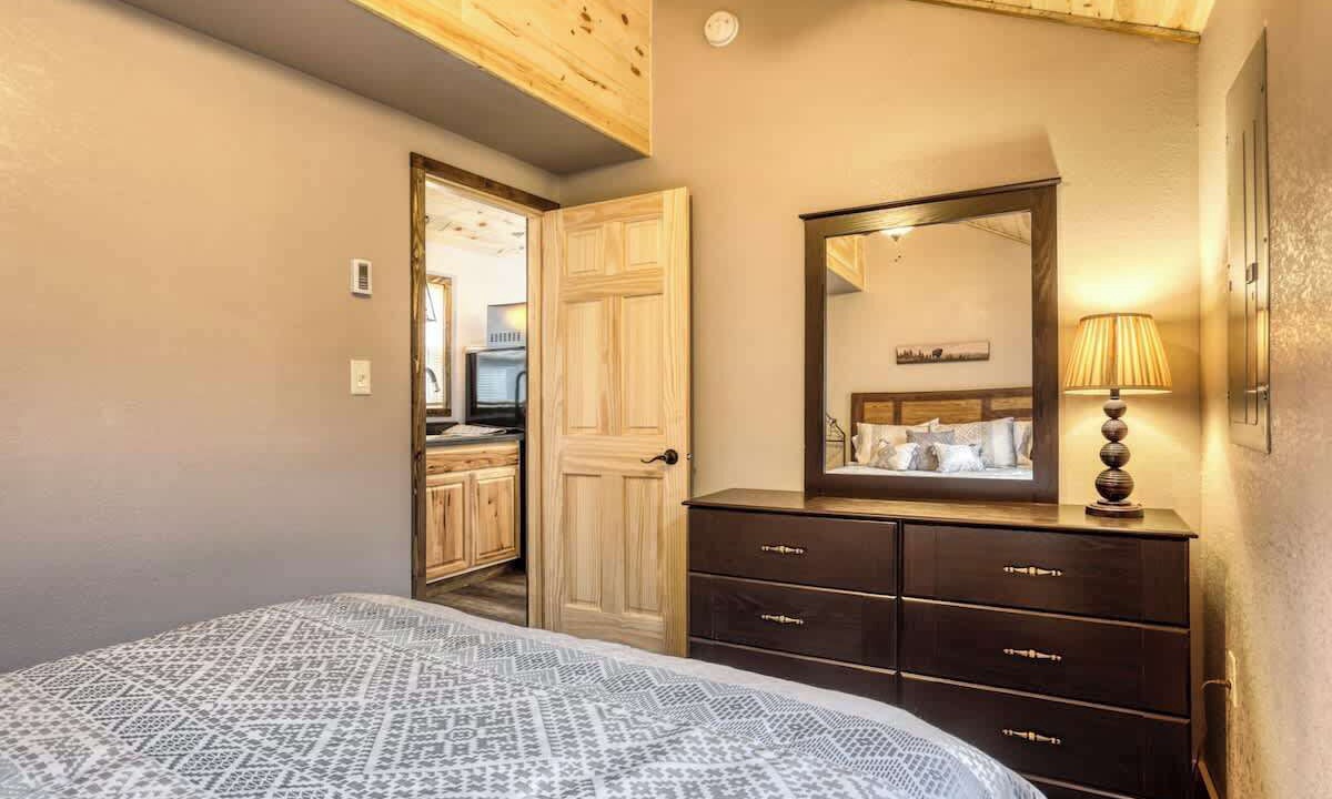 Photo of Bedroom in Keystone
