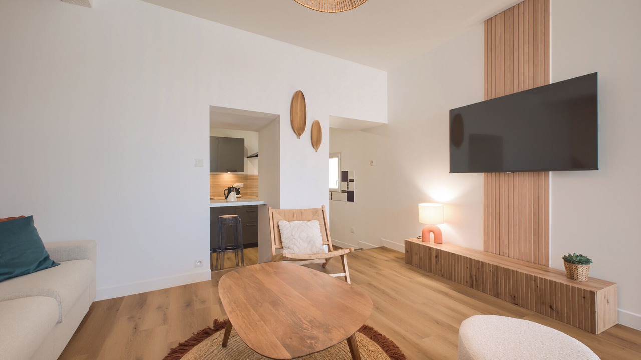 Photo of Livingroom in Laval