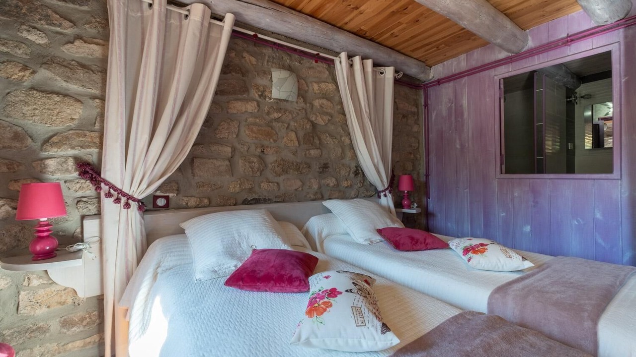 Photo of Bedroom in Peyre-en-Aubrac
