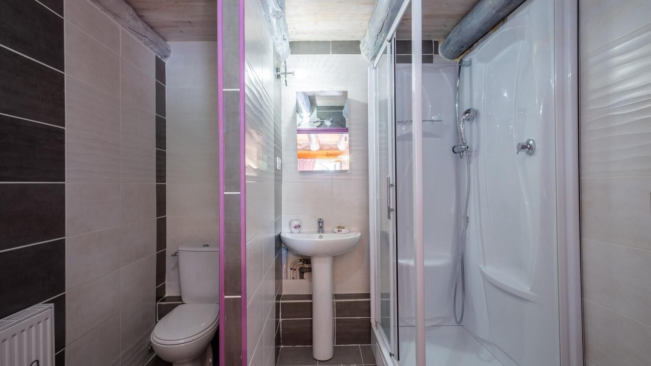 Photo of Bathroom in Peyre-en-Aubrac