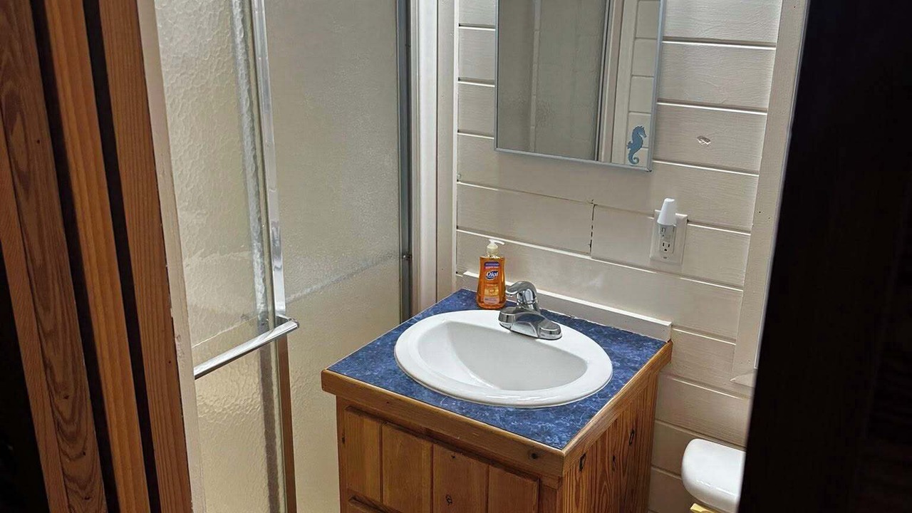 Photo of Bathroom in Oriental