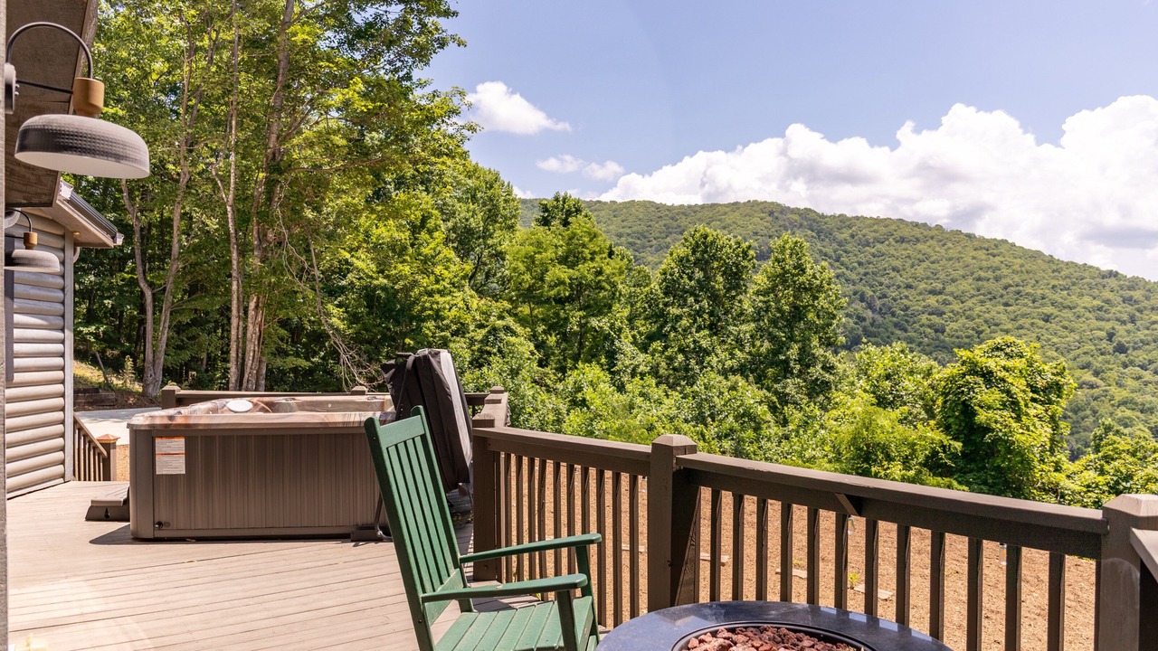 Photo of Patio Balcony in West Jefferson