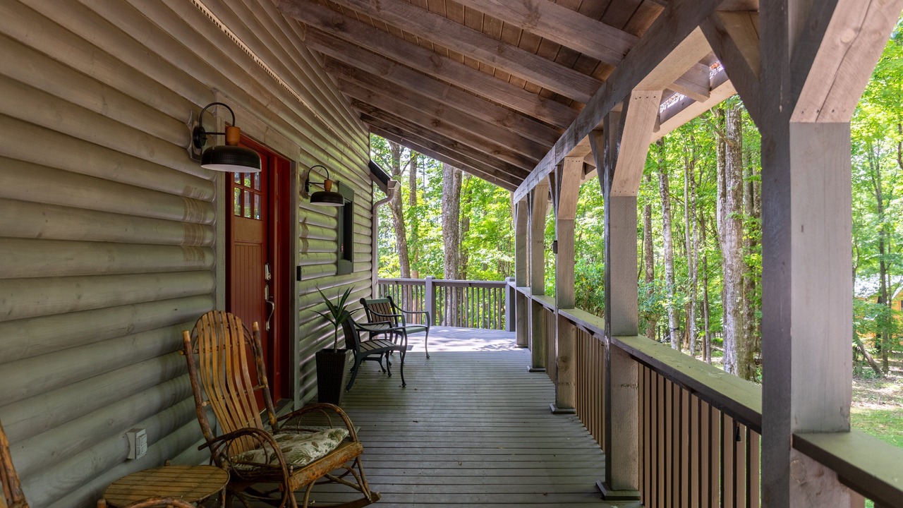 Photo of Patio Balcony in West Jefferson