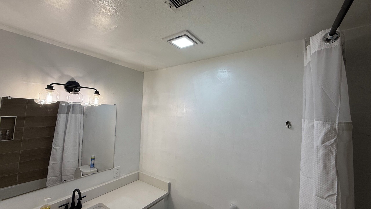 Photo of Bathroom in Midwest City