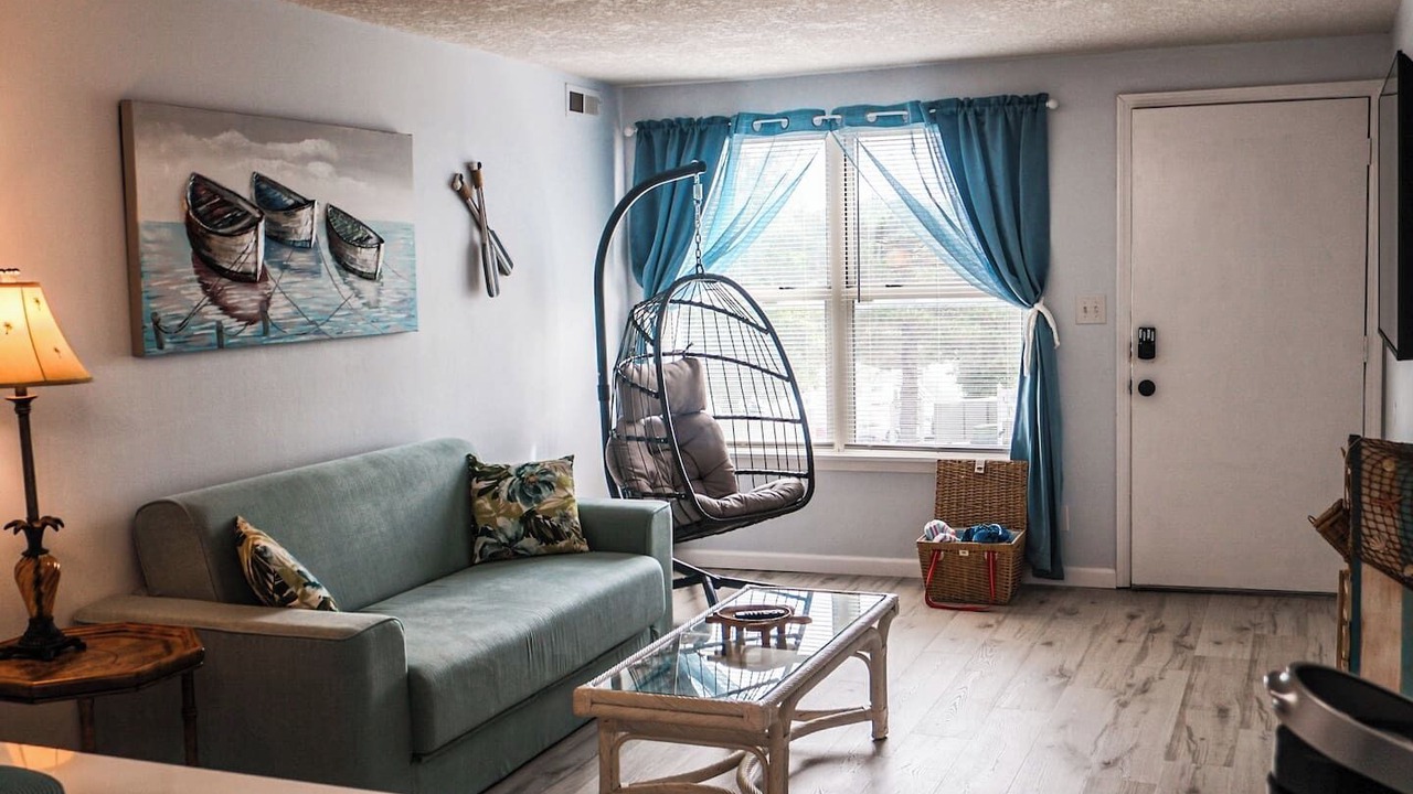 Photo of Livingroom in Osage Beach