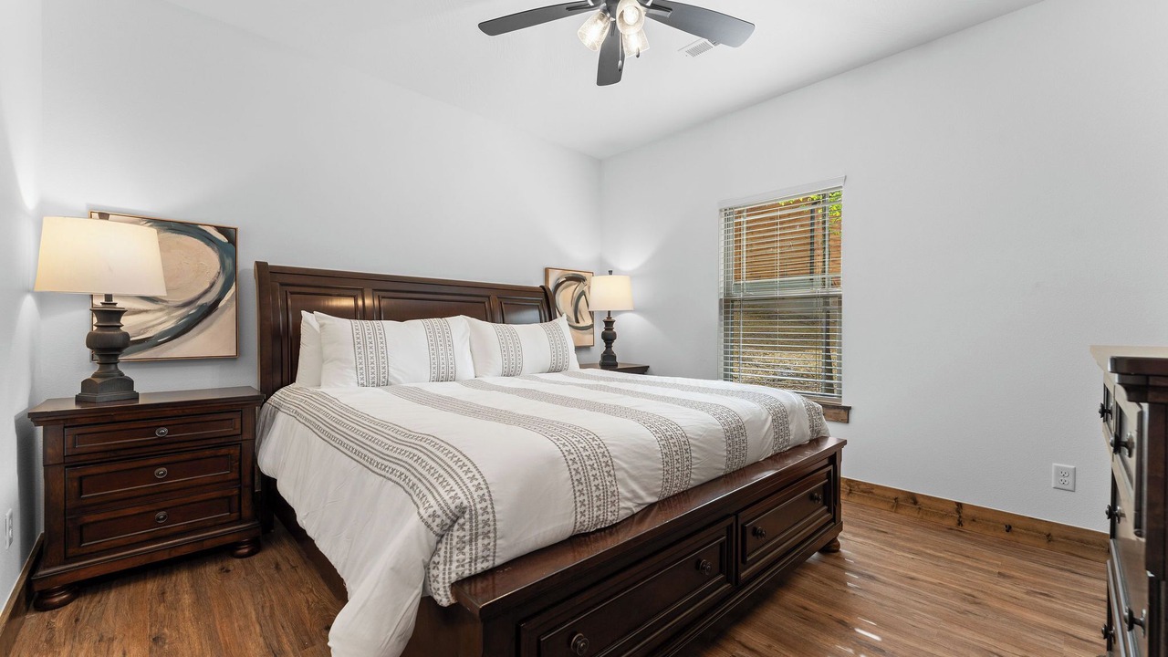 Photo of Bedroom in Branson