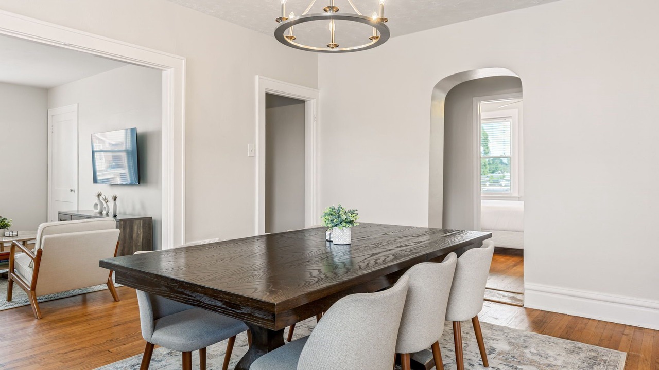 Photo of Livingroom in Lindenwood Park
