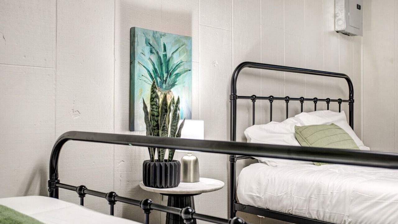 Photo of Bedroom in Maryland Heights
