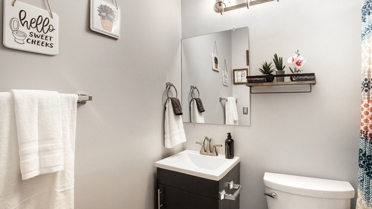 Photo of Bathroom in Maryland Heights
