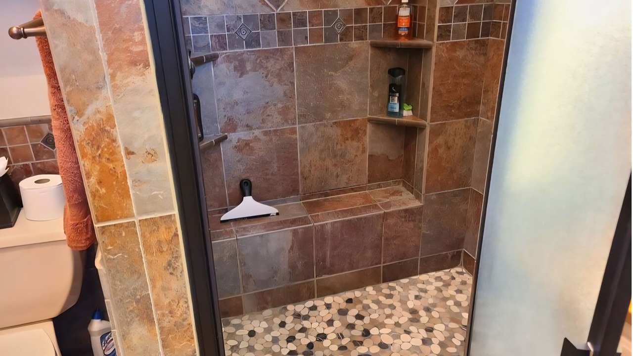 Photo of Bathroom in Foothills South