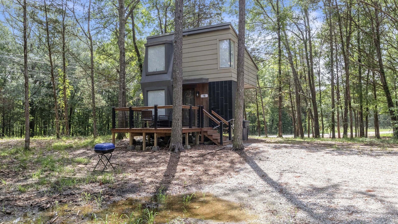 Photo of Outdoor in Starkville