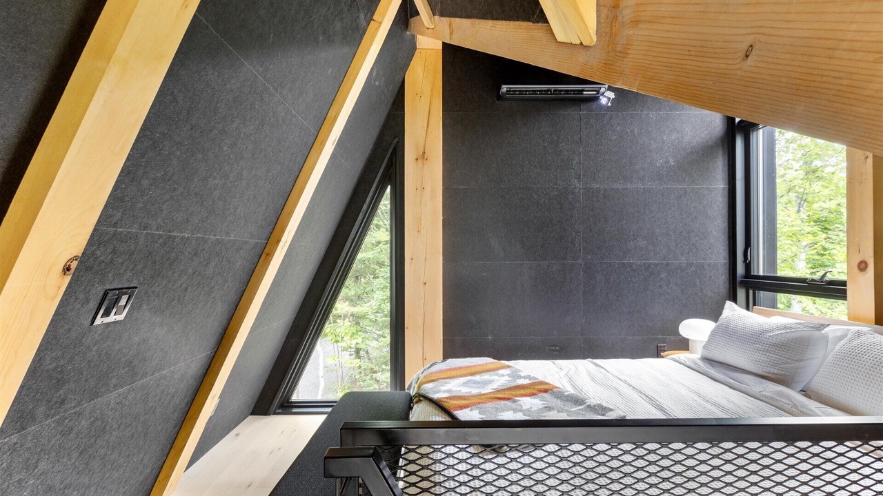 Photo of Bedroom in Mauricie