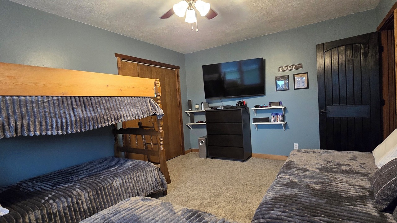 Photo of Bedroom in Sulphur Springs