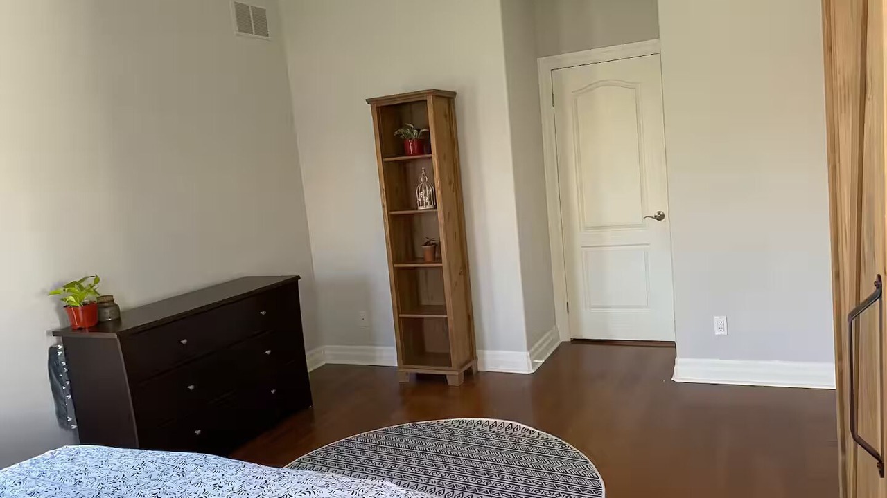 Photo of Bedroom in Virgil