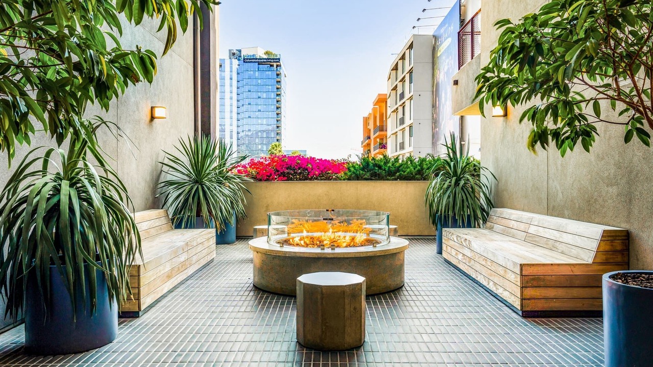 Photo of Outdoor in Hollywood
