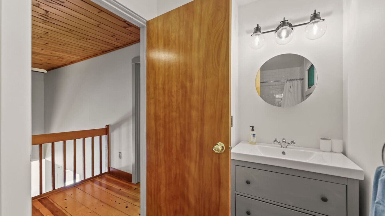 Photo of Bathroom in Great Barrington