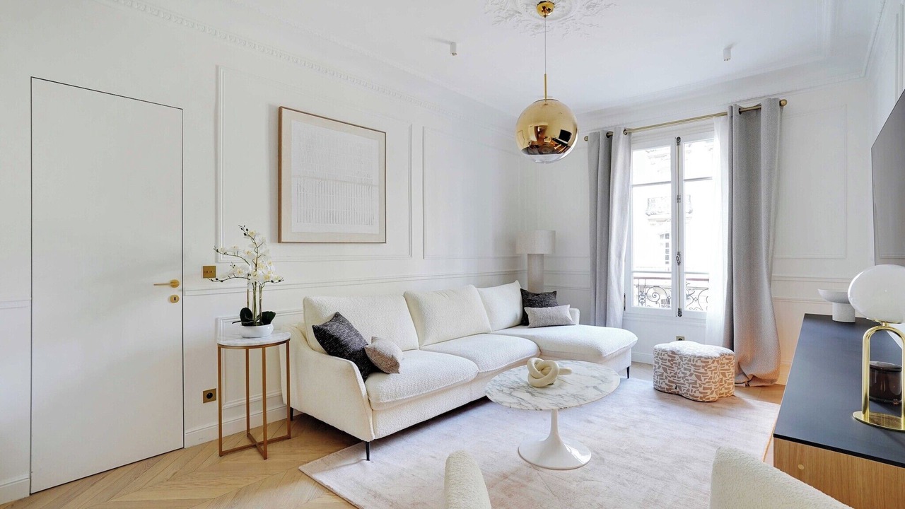 Photo of Livingroom in Quartier de la Plaine-de-Monceaux