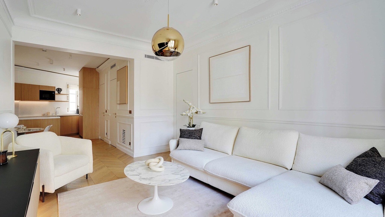 Photo of Livingroom in Quartier de la Plaine-de-Monceaux