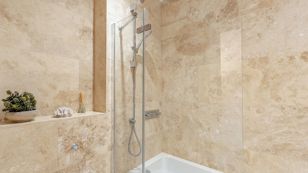 Photo of Bathroom in Mortehoe