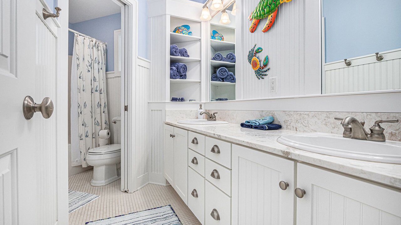 Photo of Bathroom in Lake Michigan Beach