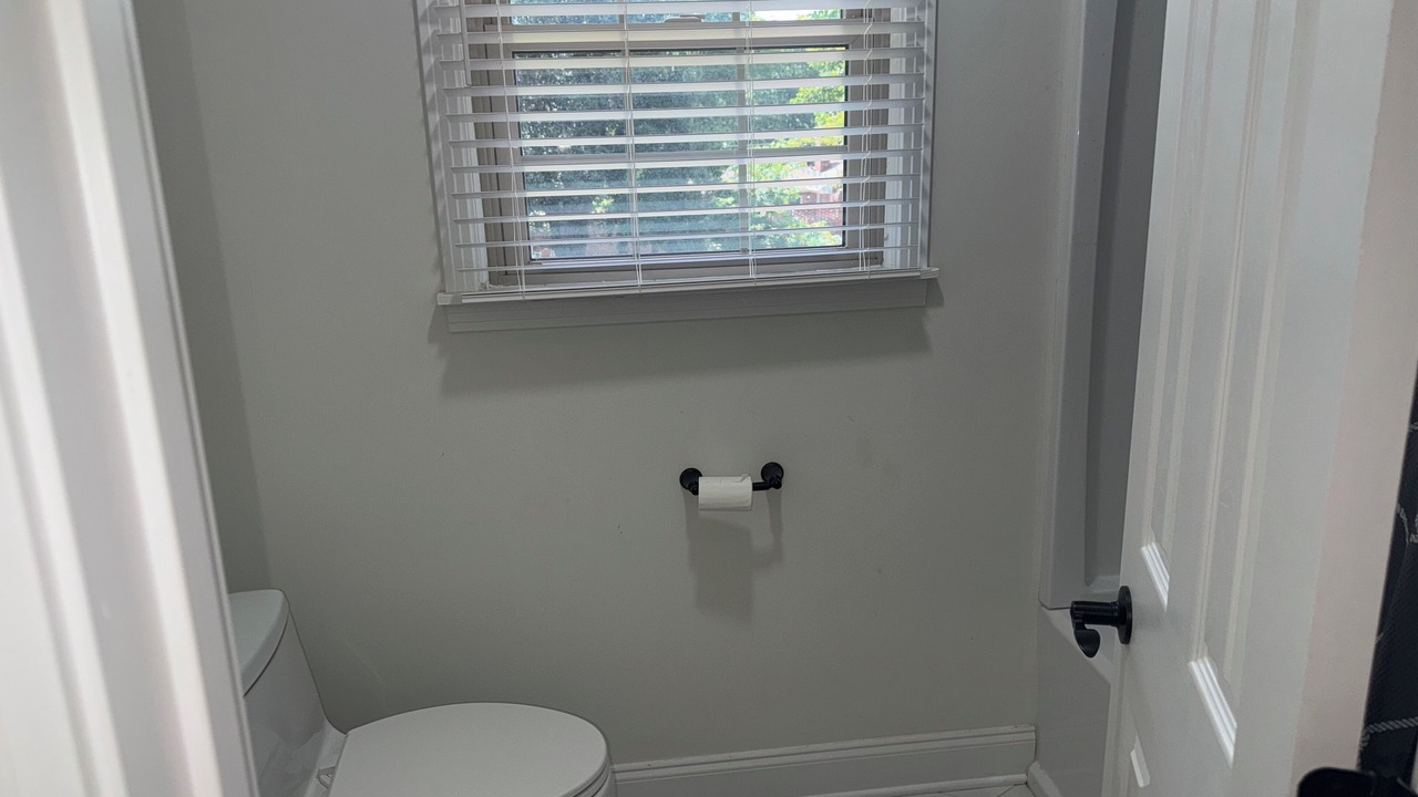 Photo of Bathroom in Green Hill