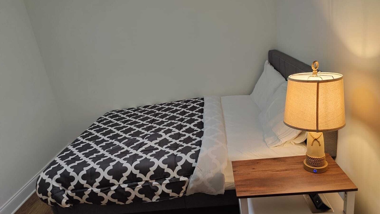 Photo of Bedroom in Green Hill