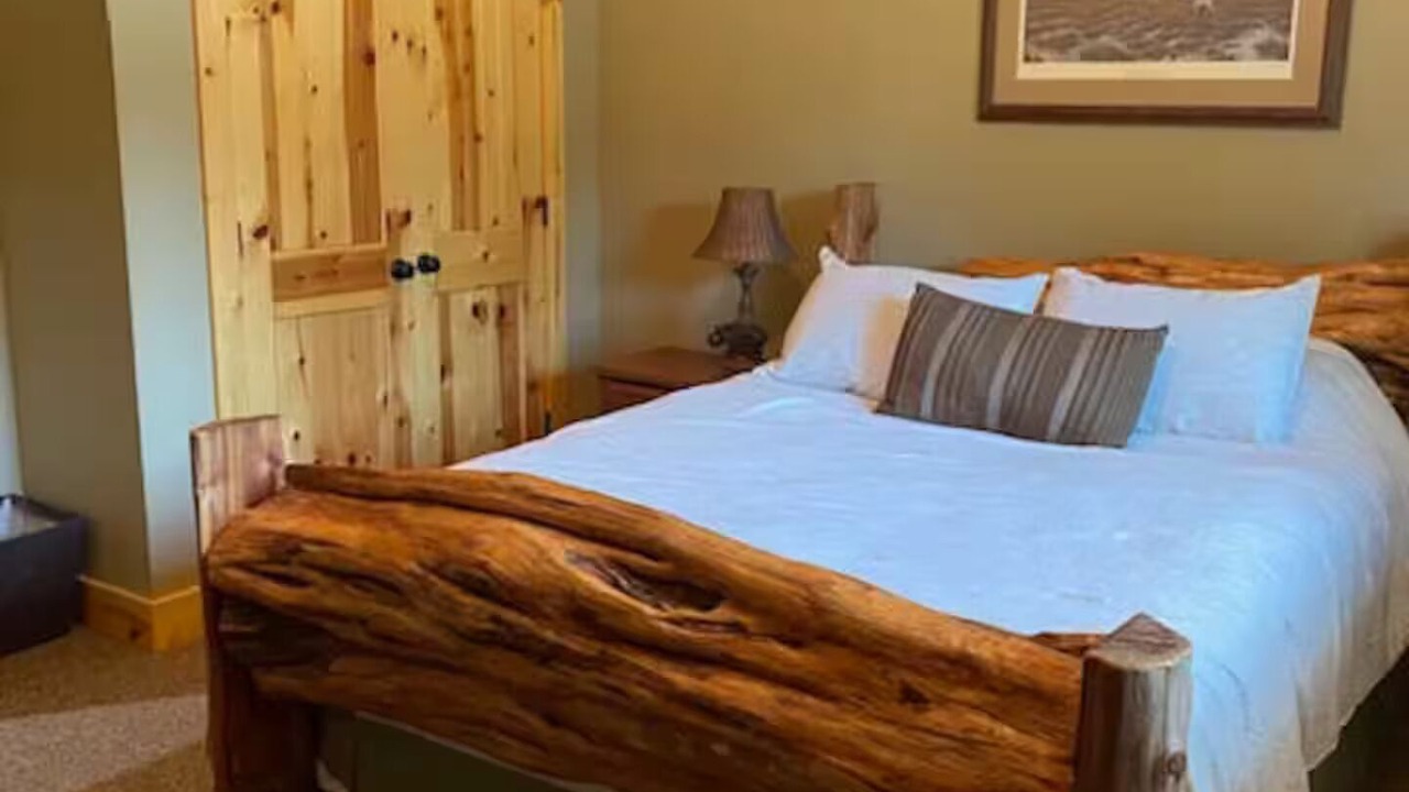 Photo of Bedroom in Baldwin City