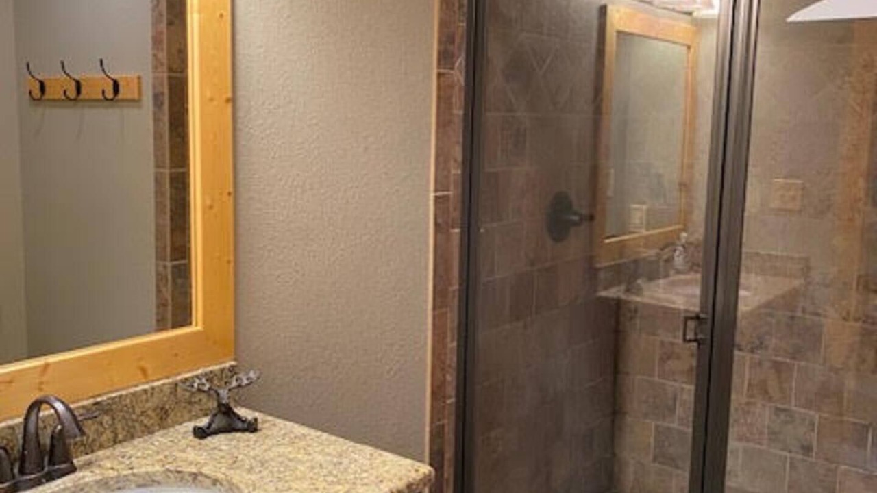 Photo of Bathroom in Baldwin City