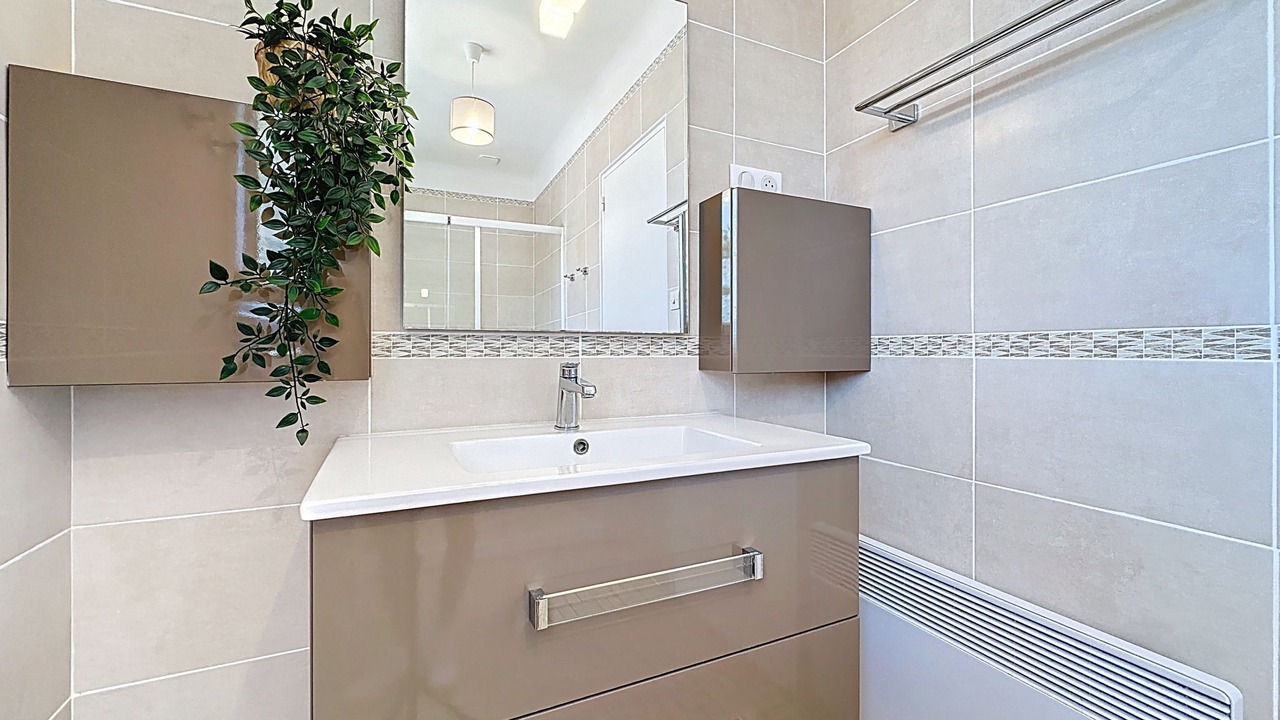Photo of Bathroom in Tharon-Plage