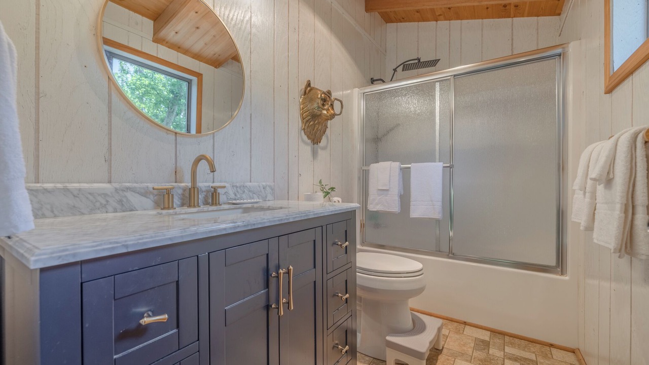 Photo of Bathroom in Wright City