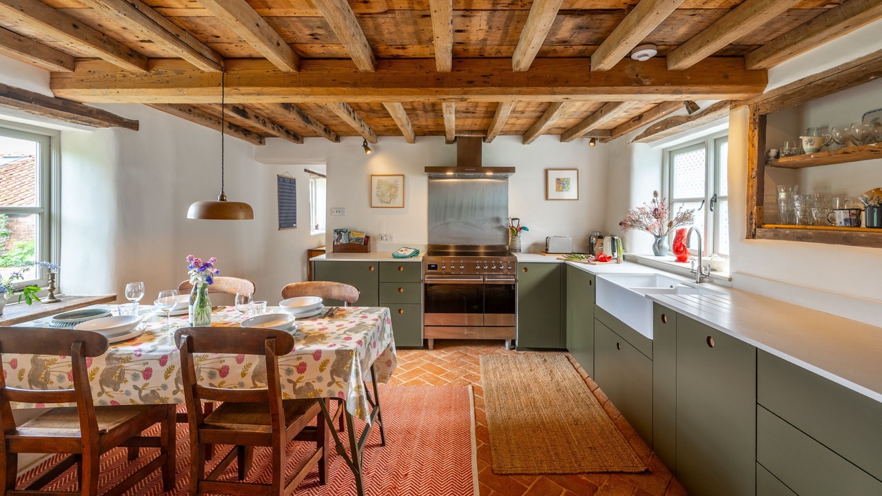 Photo of Others in Salthouse