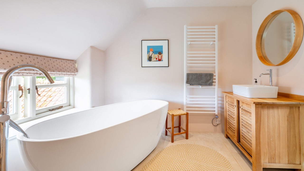 Photo of Bathroom in Salthouse