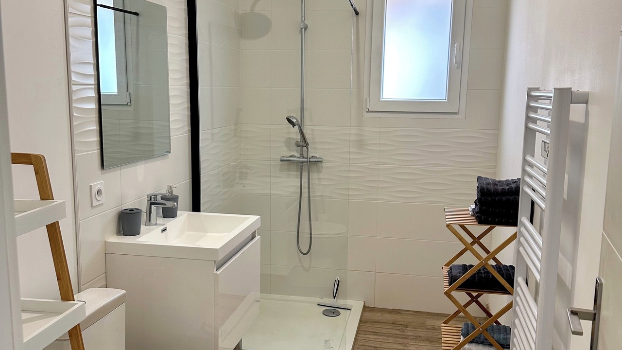 Photo of Bathroom in Lusigny-sur-Barse