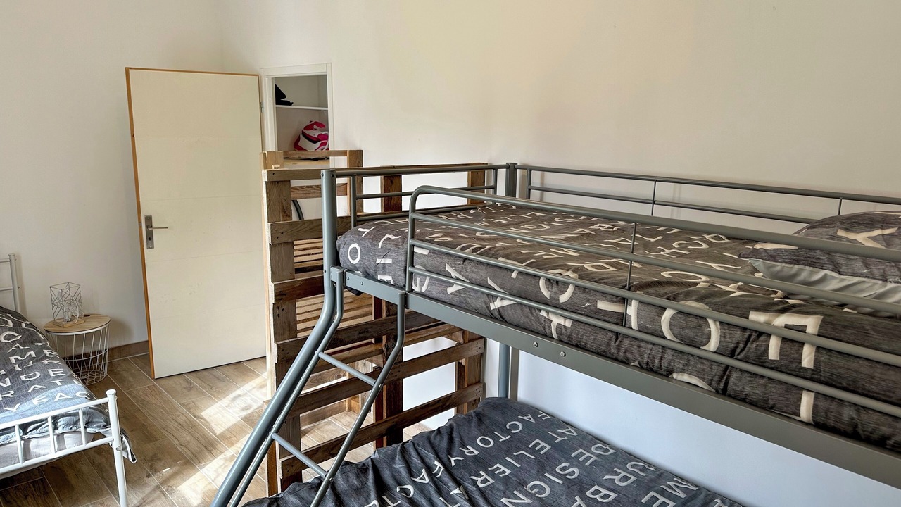 Photo of Bedroom in Lusigny-sur-Barse